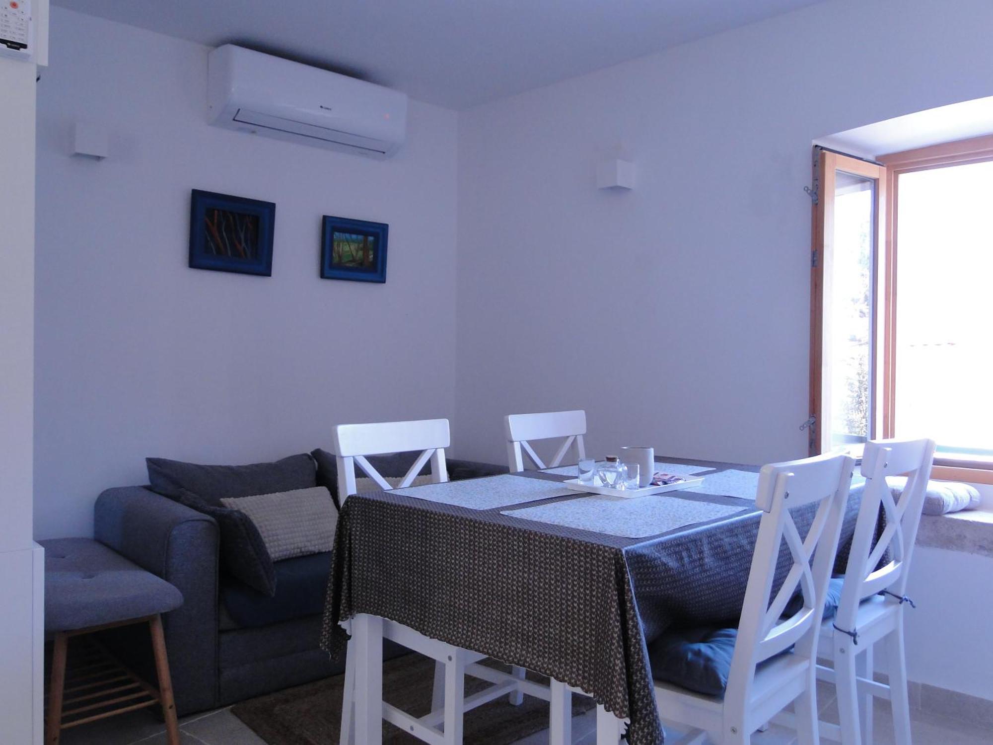Heritage Kyra & Fox In Pitve, Hvar Apartament *