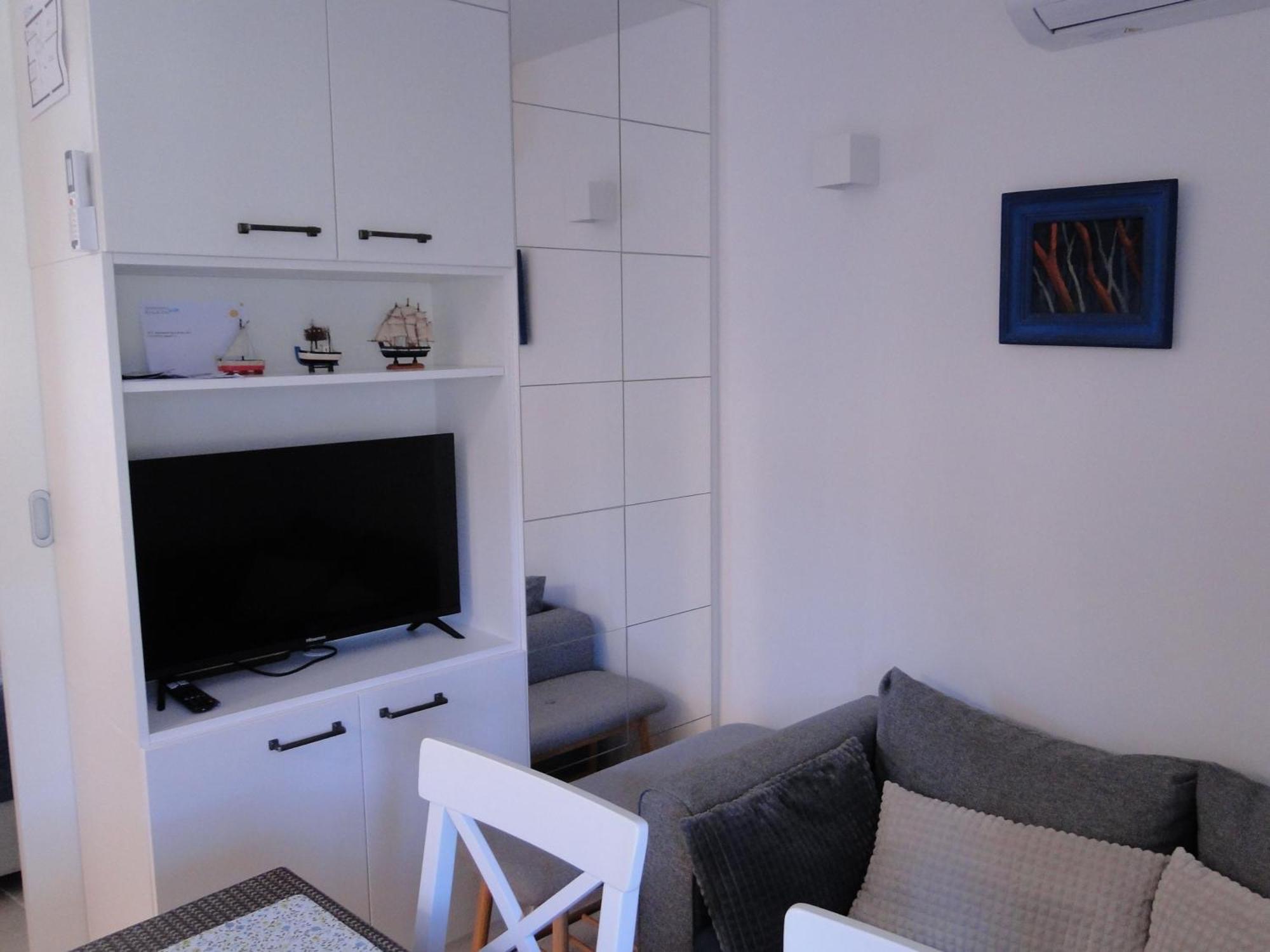 Apartment Heritage Kyra & Fox In Pitve, Hvar *