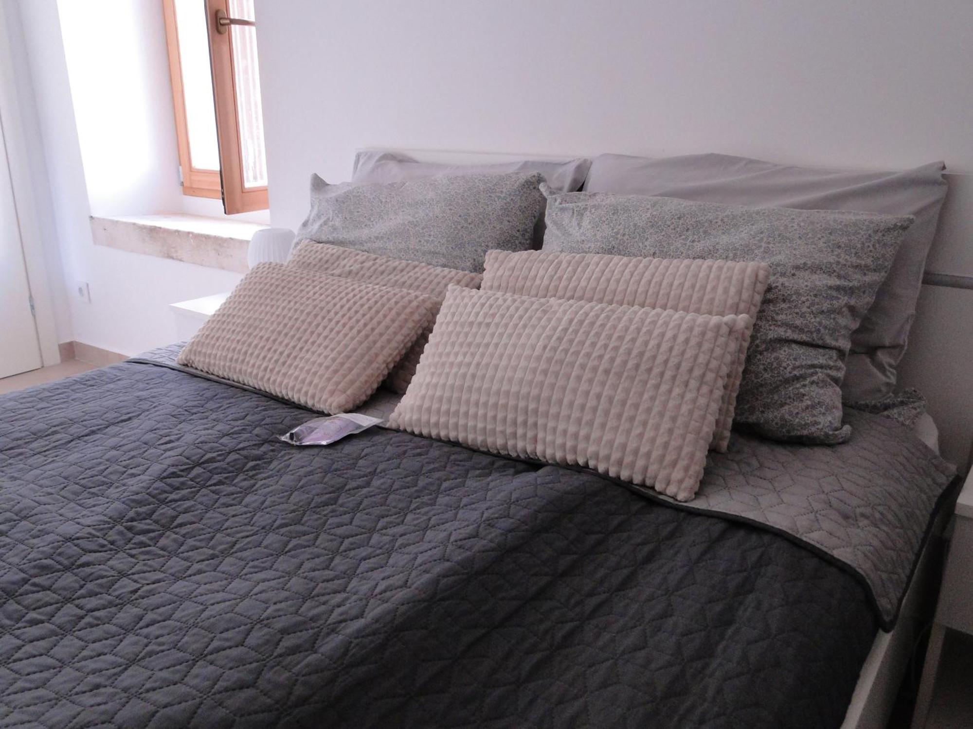 Apartment Heritage Kyra & Fox In Pitve, Hvar *