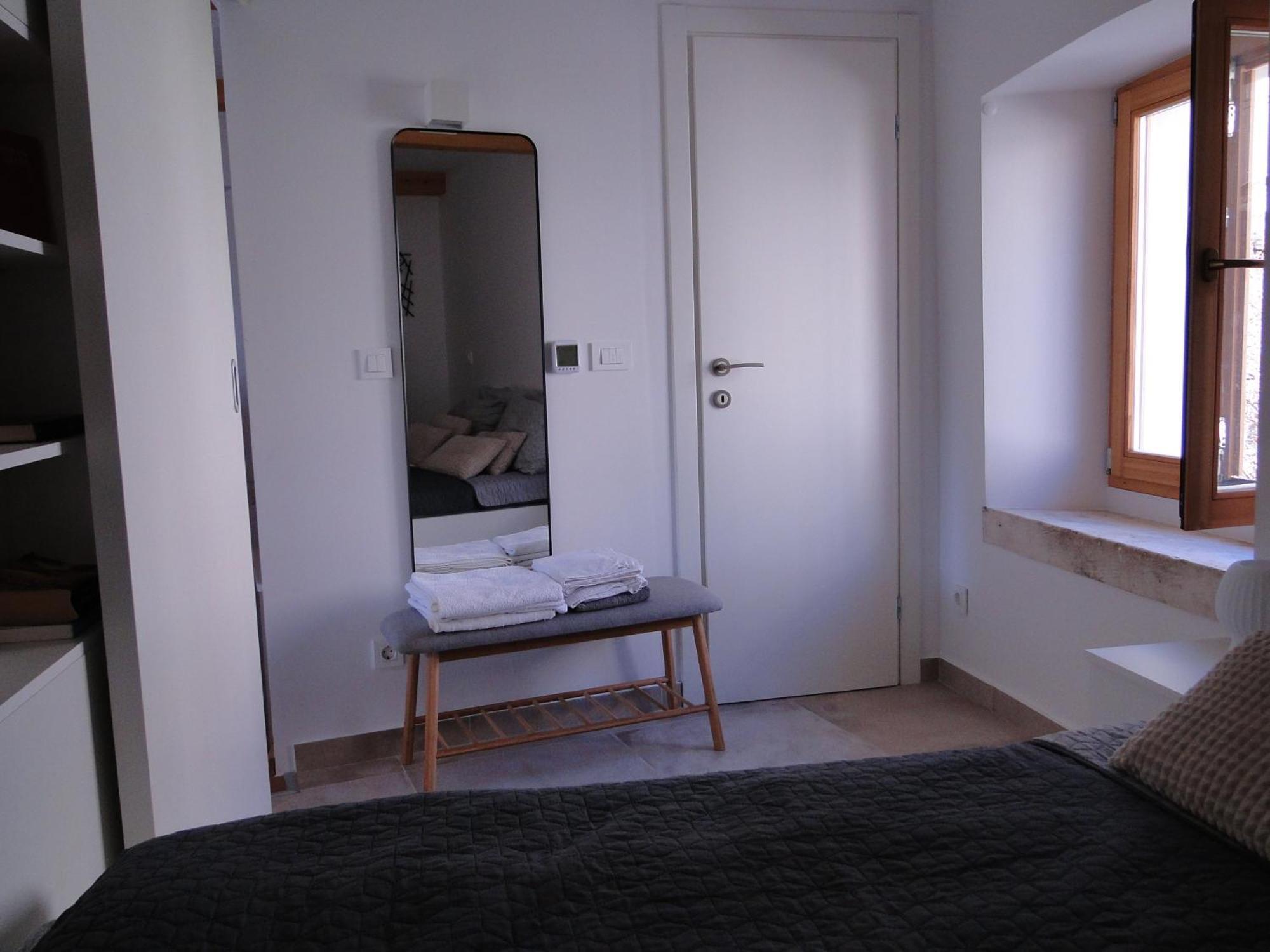 Apartment Heritage Kyra & Fox In Pitve, Hvar Pitve